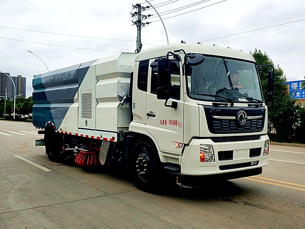 東風(fēng)天錦洗掃車(chē)國(guó)六