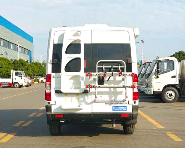 程力牌CL5040XLJ6SX型旅居車